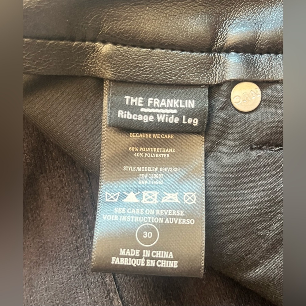 Blank NYC Black Faux Leather The Franklin Ribcage Wide-Leg Pants Size 30 - Picture 9 of 16